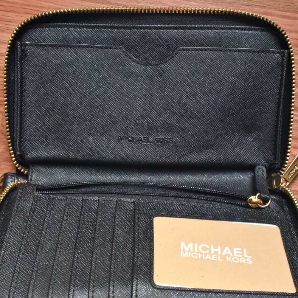 Michael Michael Kors Black Pebble Leather Wallet Wristlet Smartphone Bag NWT - Picture 7 of 7
